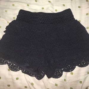 Crocheted shorts