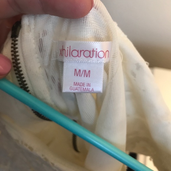 Xhilaration women's top - Picture 2 of 3