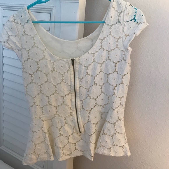 Xhilaration women's top - Picture 3 of 3