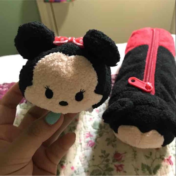 Authentic disney tsum tsum pencil case - Picture 2 of 3