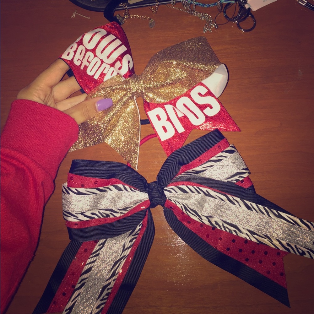 Two cheer bows!!