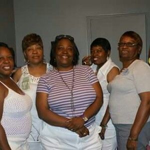 Meet your Posher, Yolanda