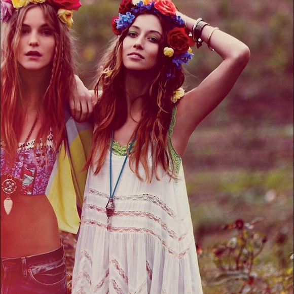 F r e e  P e o p l e • Voile and Lace slip - Picture 2 of 6