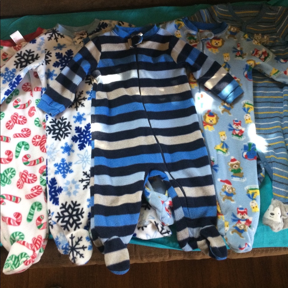 *donated* Bundle of Warm footed outfits 3-6 m