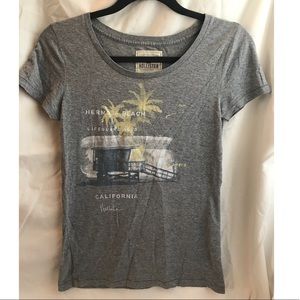 Grey Hollister T-shirt