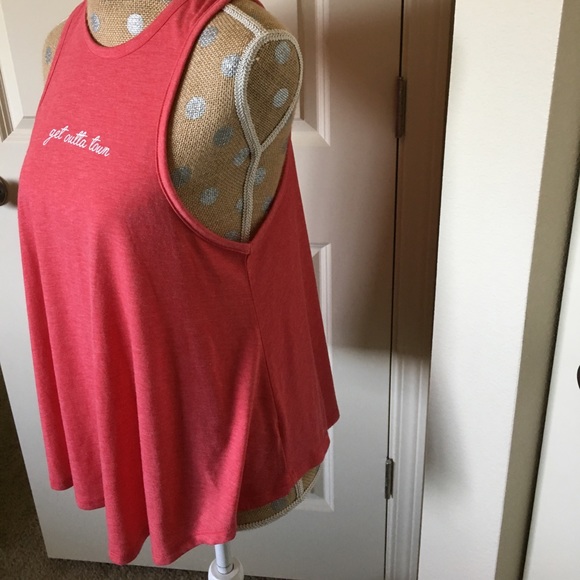 get outta town tank - Picture 4 of 5