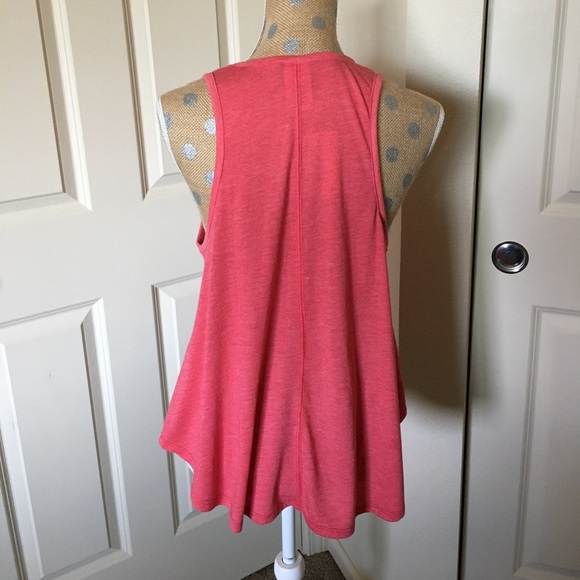 get outta town tank - Picture 5 of 5