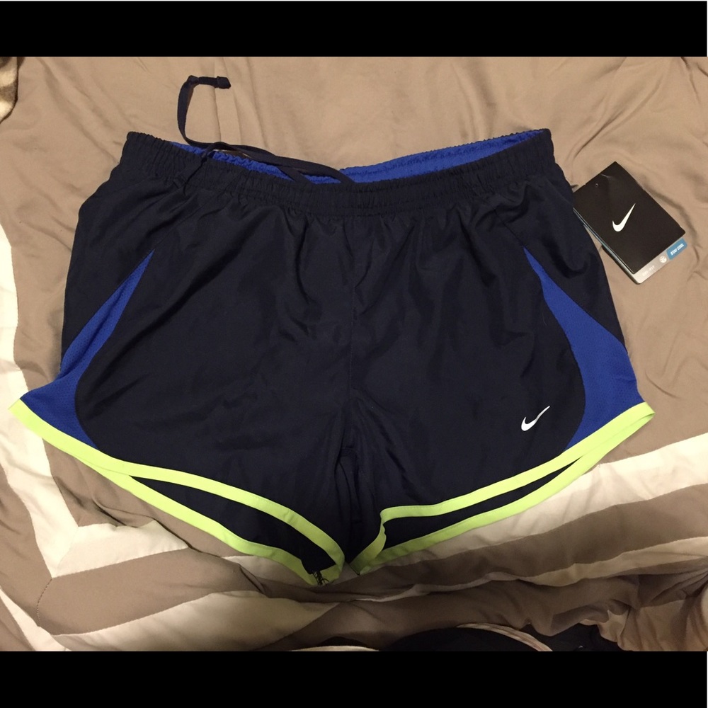 BNWT Nike running shorts