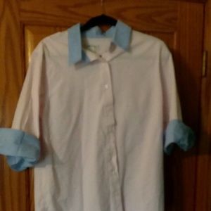 Women's button down top sizeL
