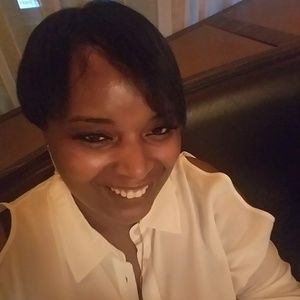 Meet your Posher, Thelma