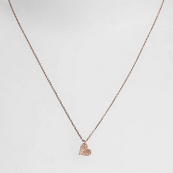 Sparkling heart Pendant Necklace  - Picture 3 of 5