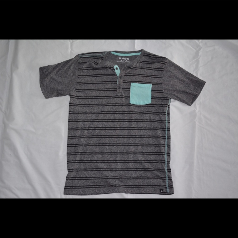A grey t-shirt