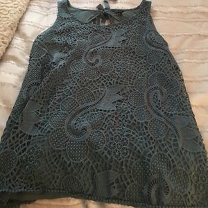 Ann Taylor lace split back tank