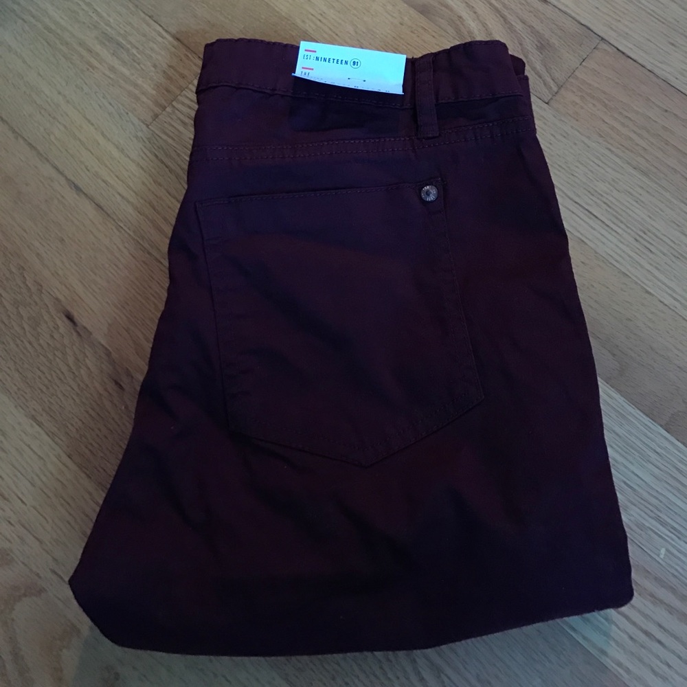 Maroon jeggings