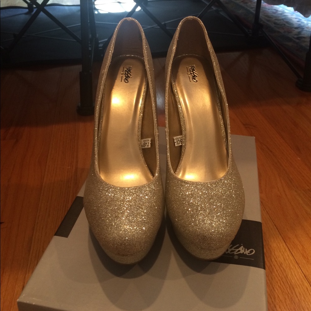 Mossimo sparkly high heals