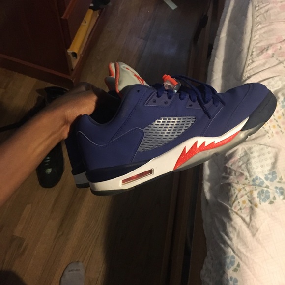 Jordan Shoes - Picture 2 of 2