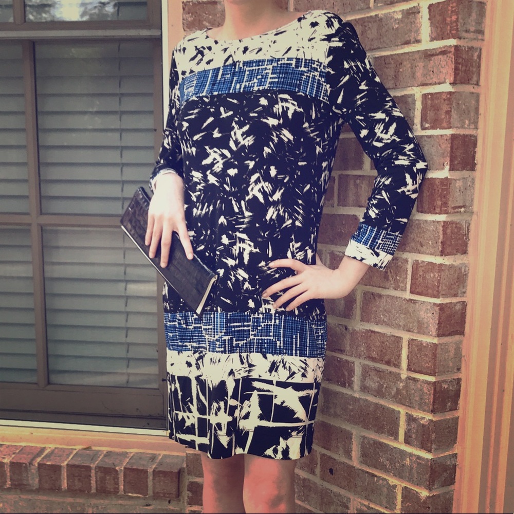 BCBG  NWT  White Blue & Black  Maternity Dress  S