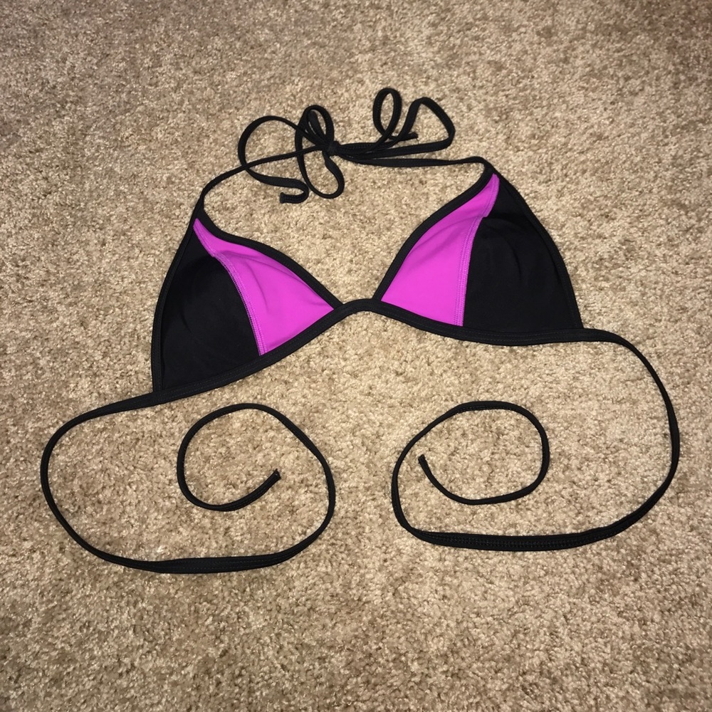 Authentic triangle Victoria Secret swimsuit!!