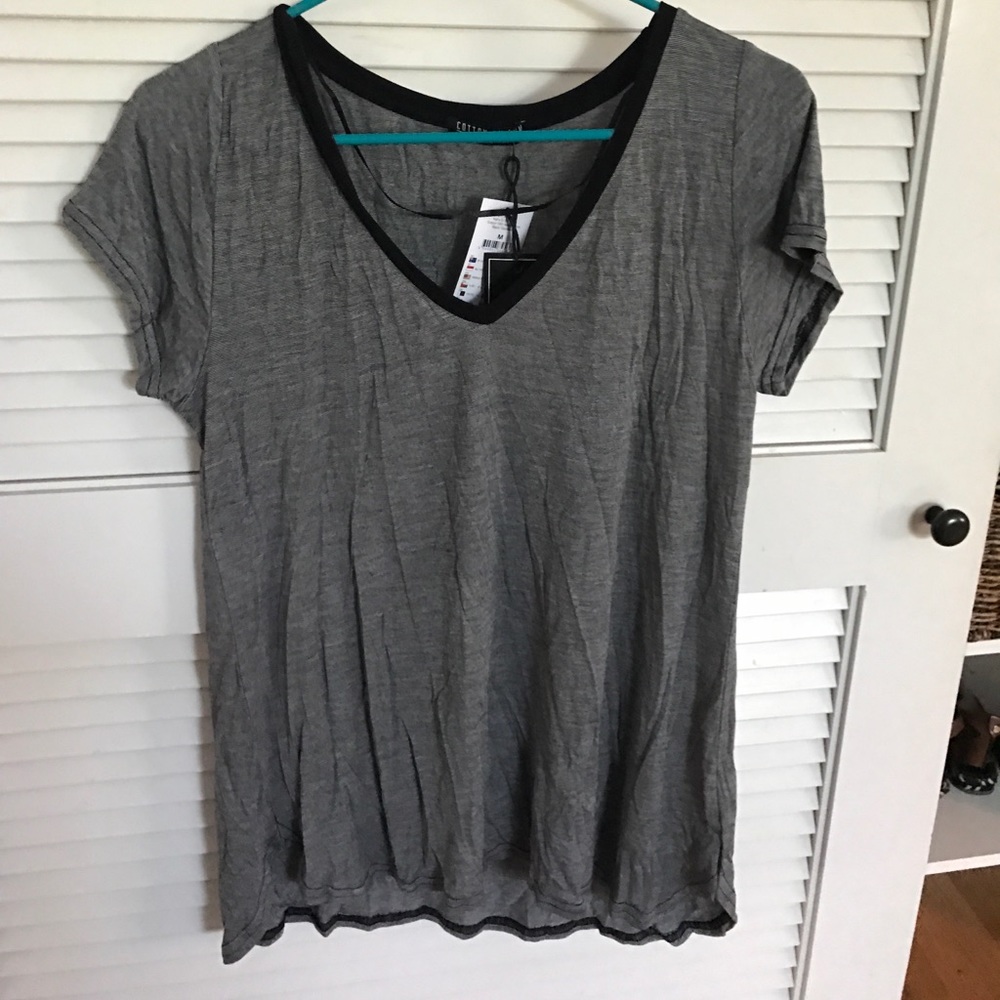 NWT cotton on v-neck