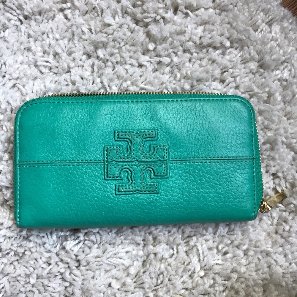 Tory Burch wallet