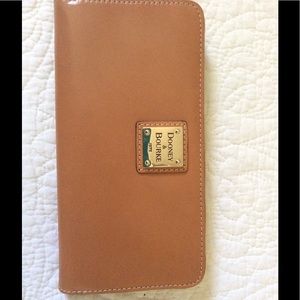 Dooney and Bourke wallet  - Authenic