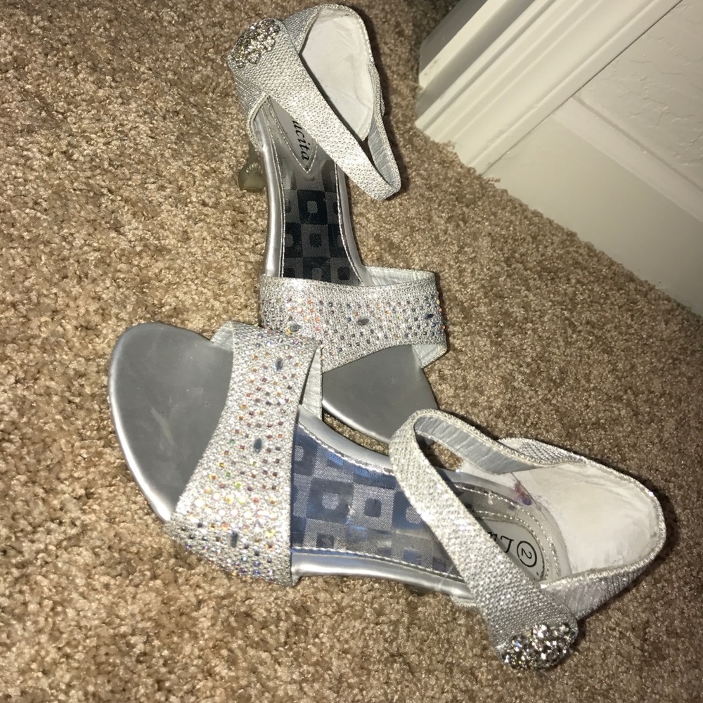 Size 2 Lucita heels