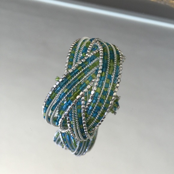 HP 9/7 🎉 Beaded braided bracelet/cuff turquoise - Picture 2 of 3