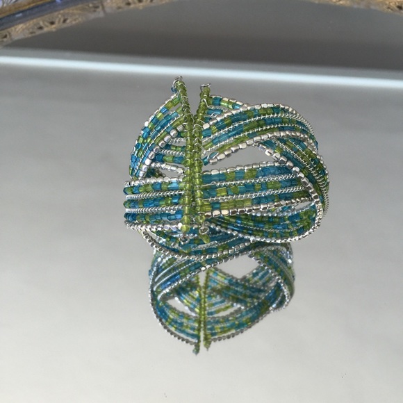 HP 9/7 🎉 Beaded braided bracelet/cuff turquoise - Picture 3 of 3