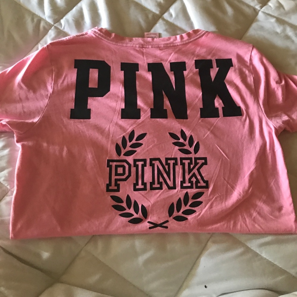 VS Pink Campus Tee