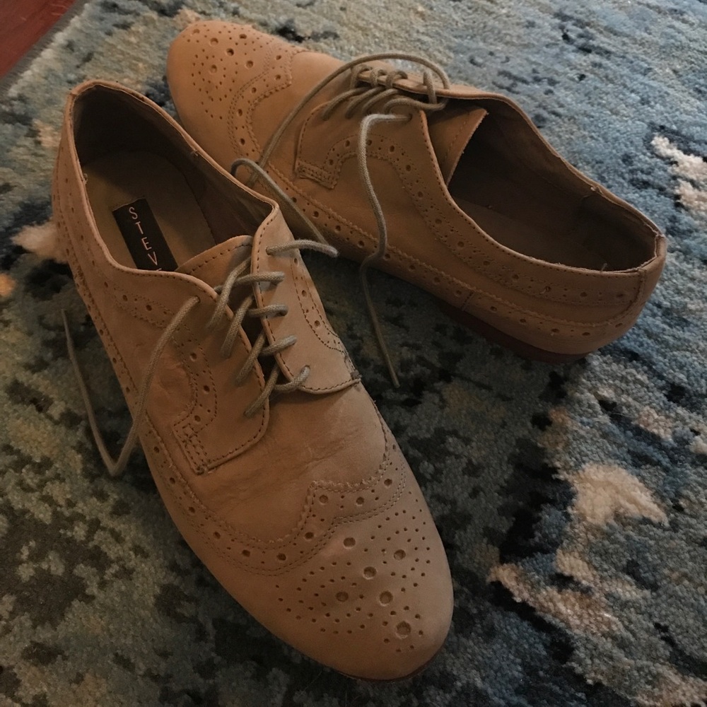 8.5 Steve Madden ballet shoes