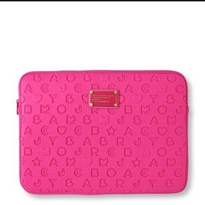 MARC BY MARC JACOBS COMPUTER OR IPDA CASE.