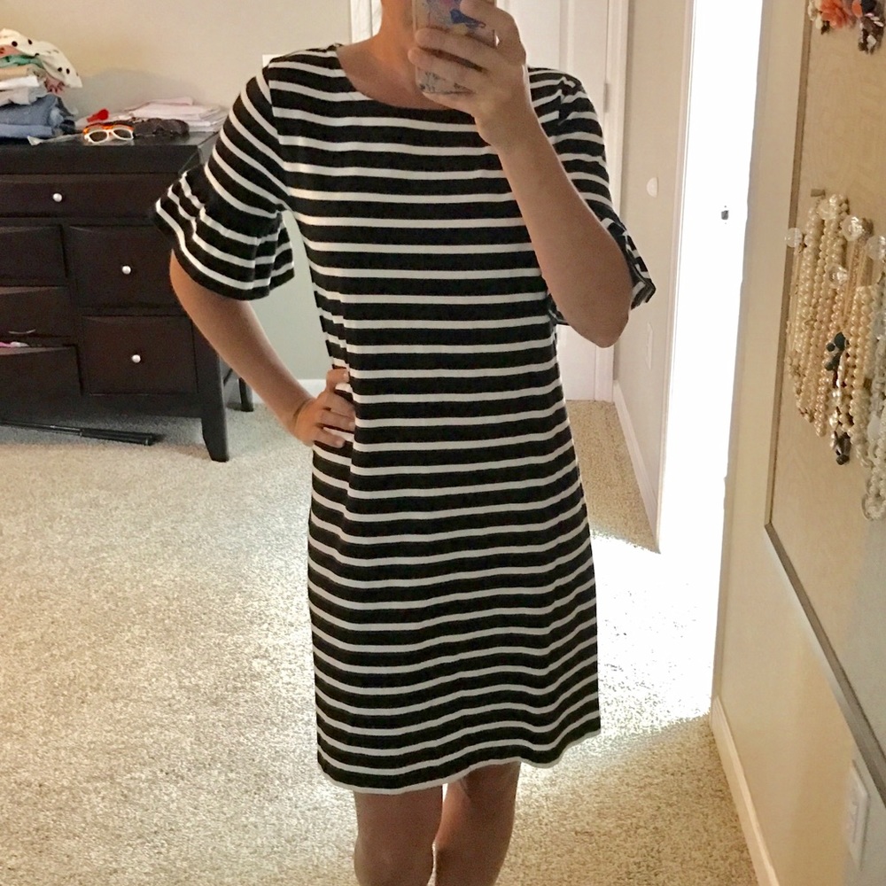 J. Crew Factory NWOT Striped Ruffle Sleeve Dress