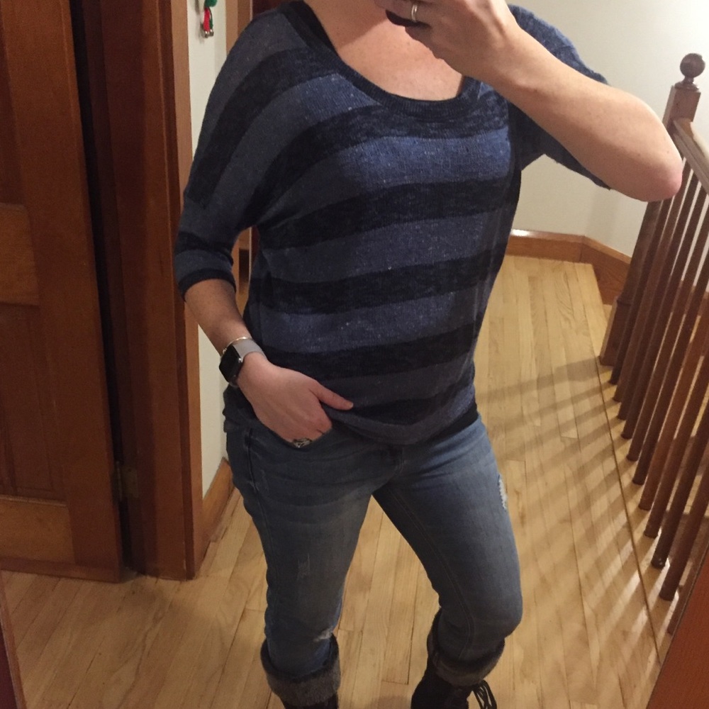 Rennes thin navy sweater