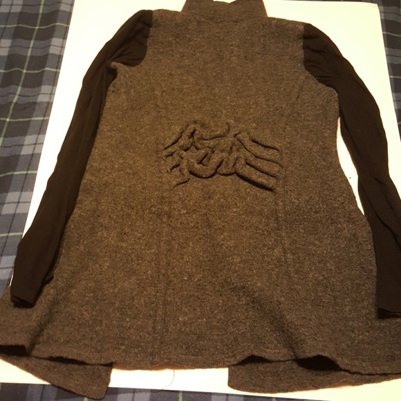 Black and Gray Jacket - Picture 2 of 2