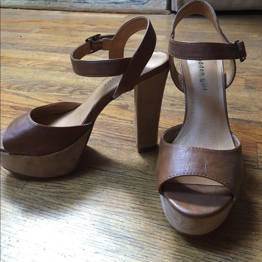 Madden girl platform heel