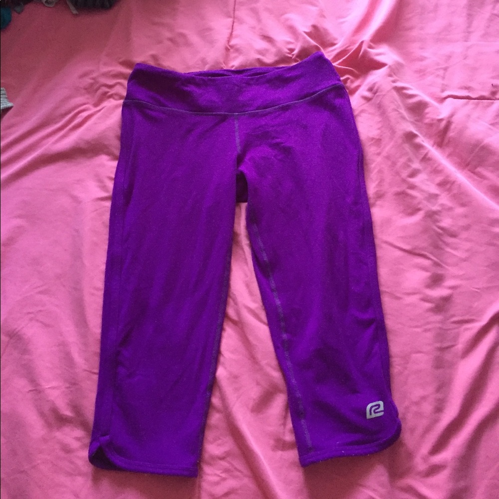 Running Capri pants