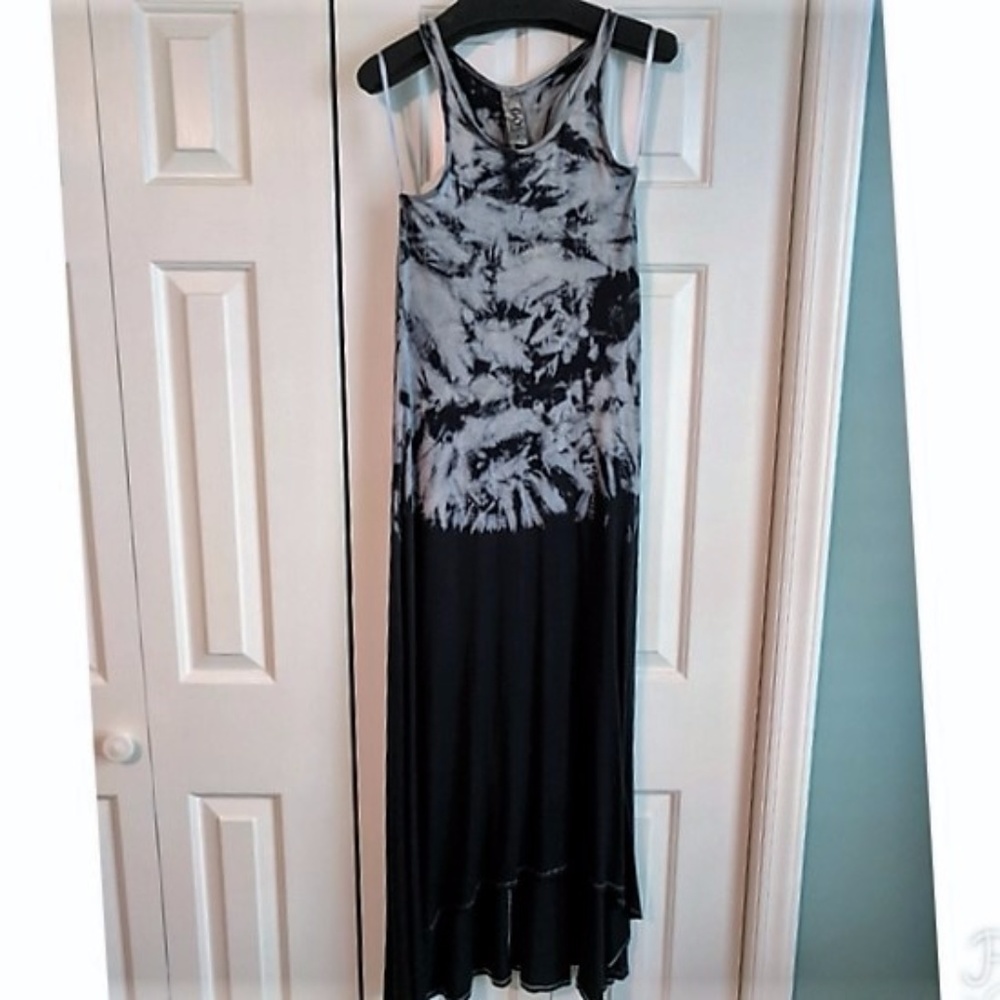 NWT Go Couture Black and Gray Tie Dye Maxi Dress