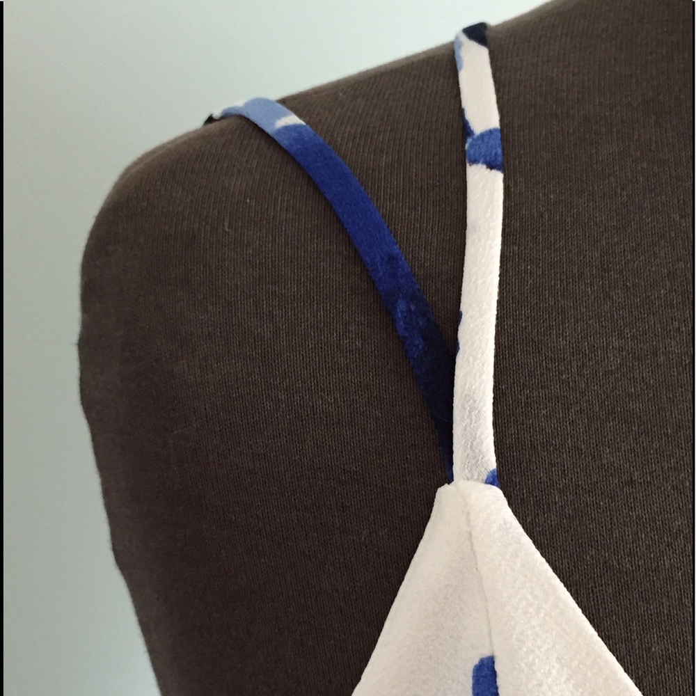 Sale! Fit and Flare Blue Floral Dress - Picture 5 of 6