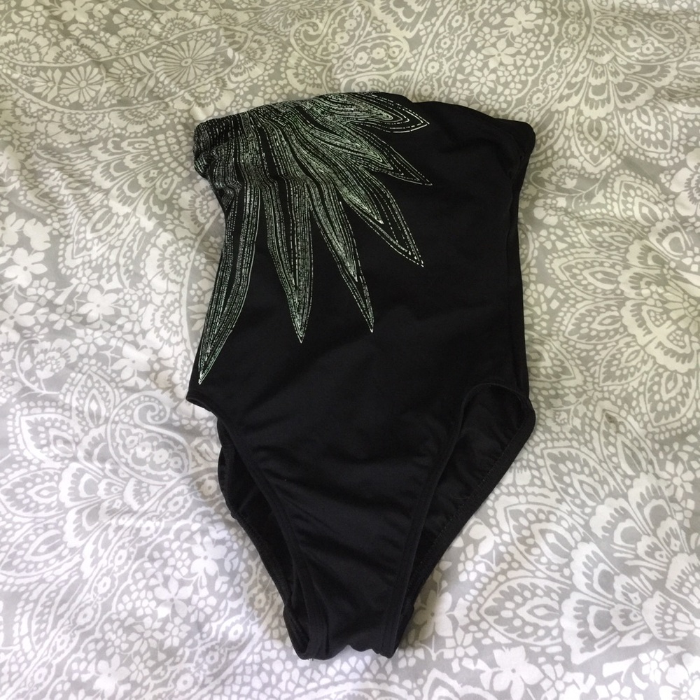 EUC strapless Miraclesuit