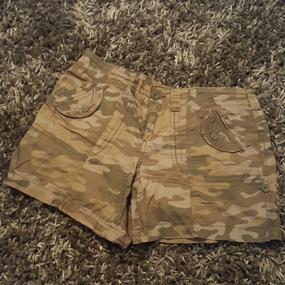 Camouflage shorts
