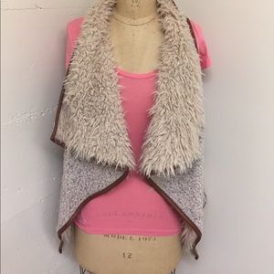 {Papaya} Brown and Creme Vest size M