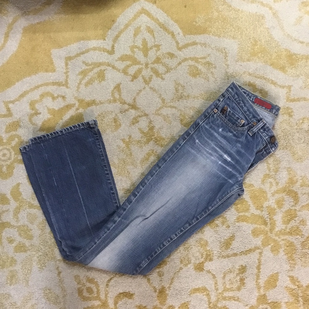 AG (Adriano Goldschmied)  distressed jeans. 24/Reg