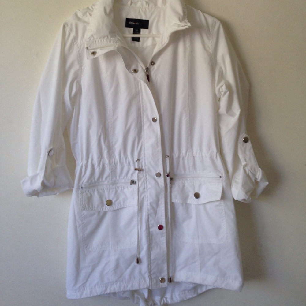 Windbreaker jacket