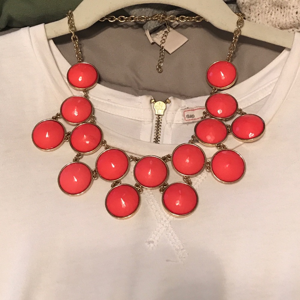 Pink bubble necklace