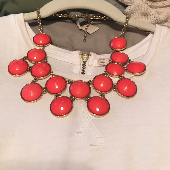 Pink bubble necklace - Picture 2 of 2