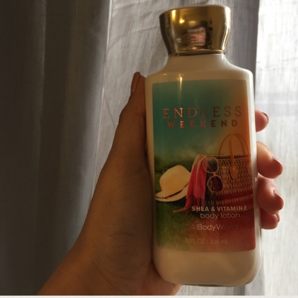 Bath & body works "endless summer" body lotion