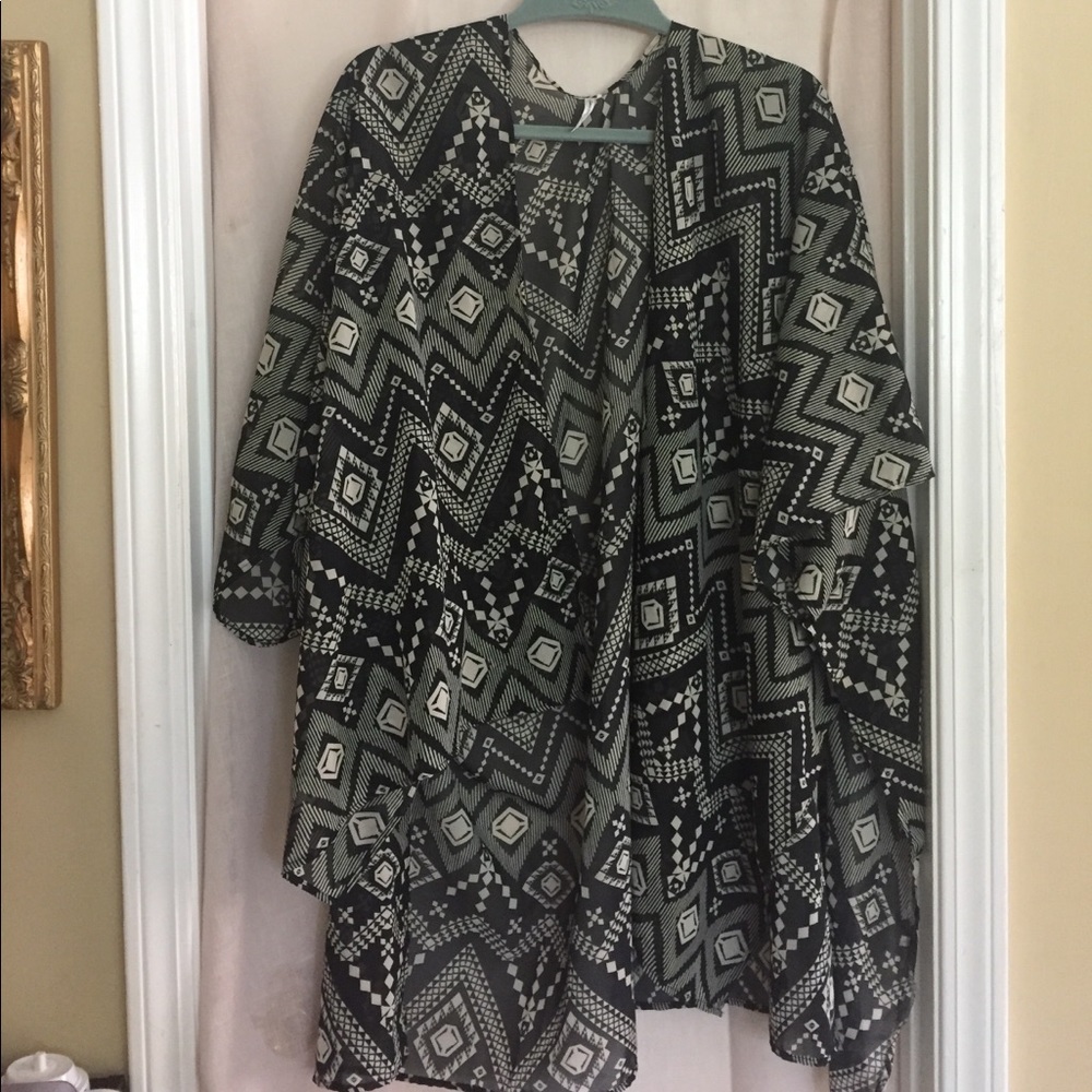 Sheer Printed Boho Poncho