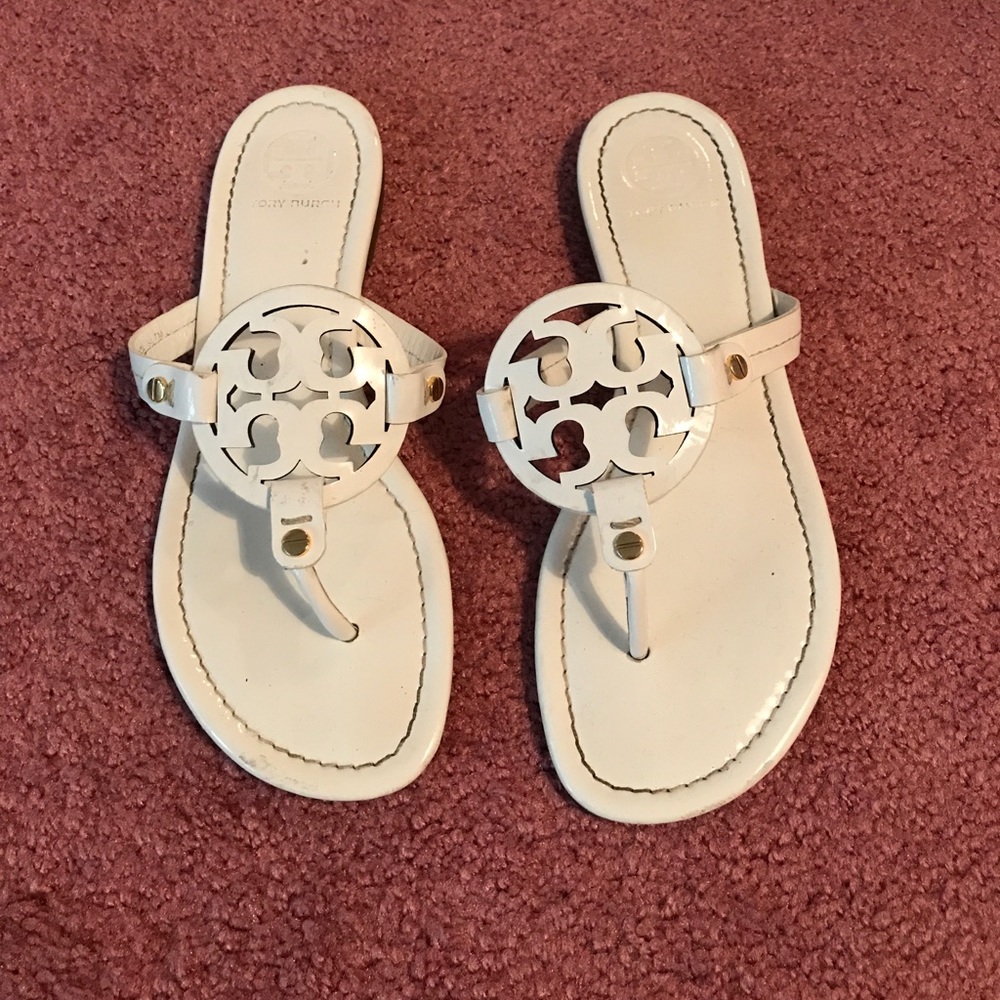 Tory burch white flats sandals