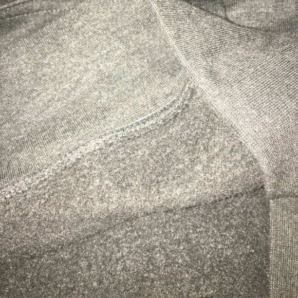 North face sweatshirt - Picture 3 of 3