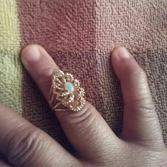 Ring - Picture 2 of 2